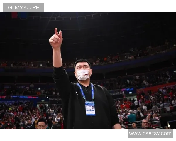 姚明重返故乡新疆开启篮球新篇章助力家乡发展与青少年成长