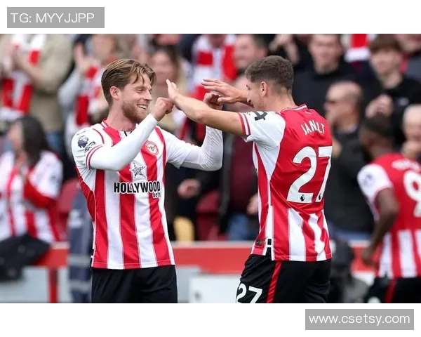 英超精彩对决巴萨4-0大胜多特蒙德神扑瞬间引发全场狂欢解析