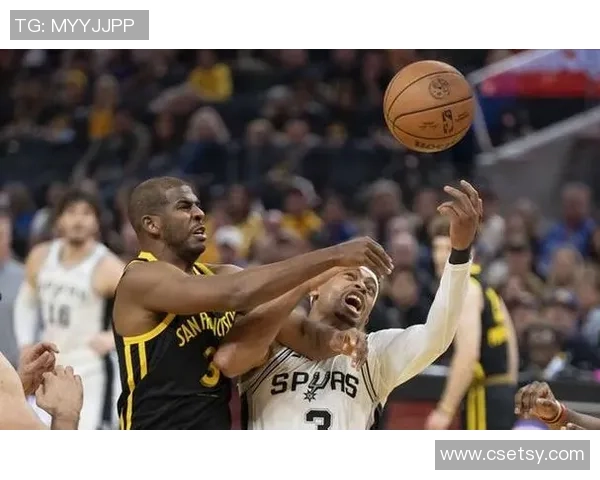 友谊赛平局拜仁与波尔图互交白卷转会传闻引发球迷热议 友谊赛平局拜仁与波尔图互交白卷转会传闻引发球迷热议