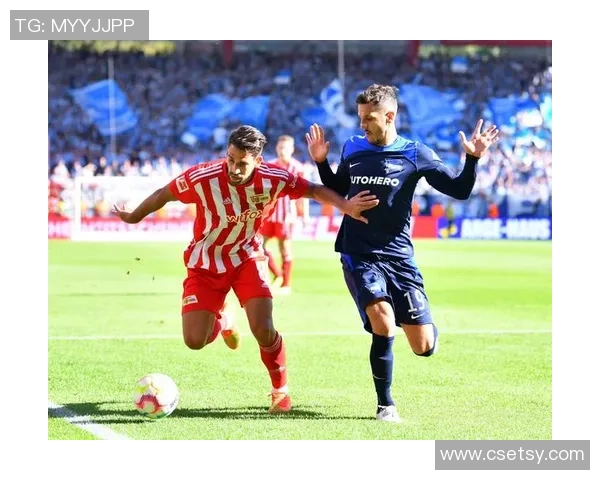 西甲激战巴黎圣日耳曼与莱比锡战平帽子戏法引发全场热潮分析战术细节 西甲激战巴黎圣日耳曼与莱比锡战平帽子戏法引发全场热潮分析战术细节